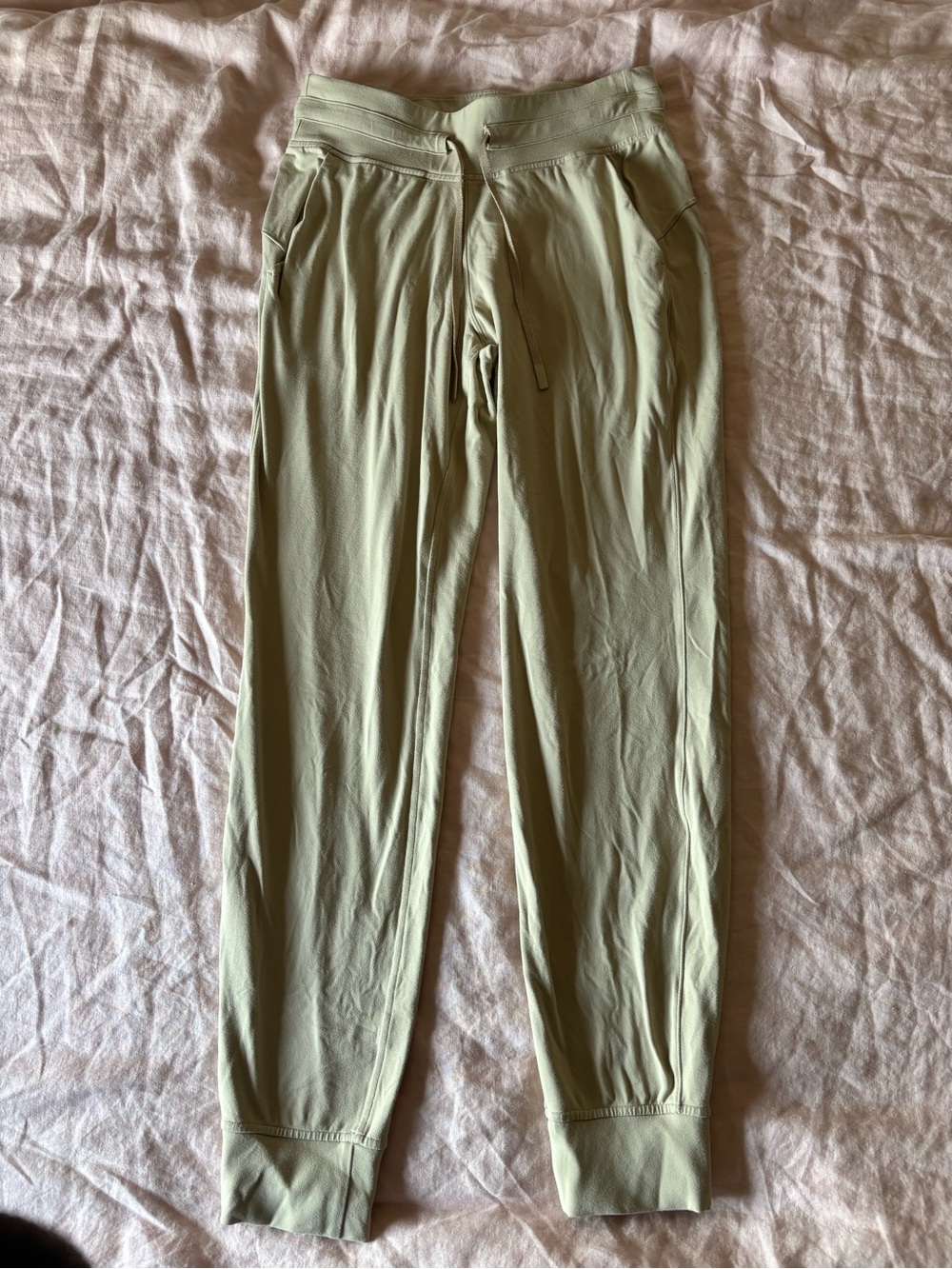 lululemon athletica beige Drawstring Joggers